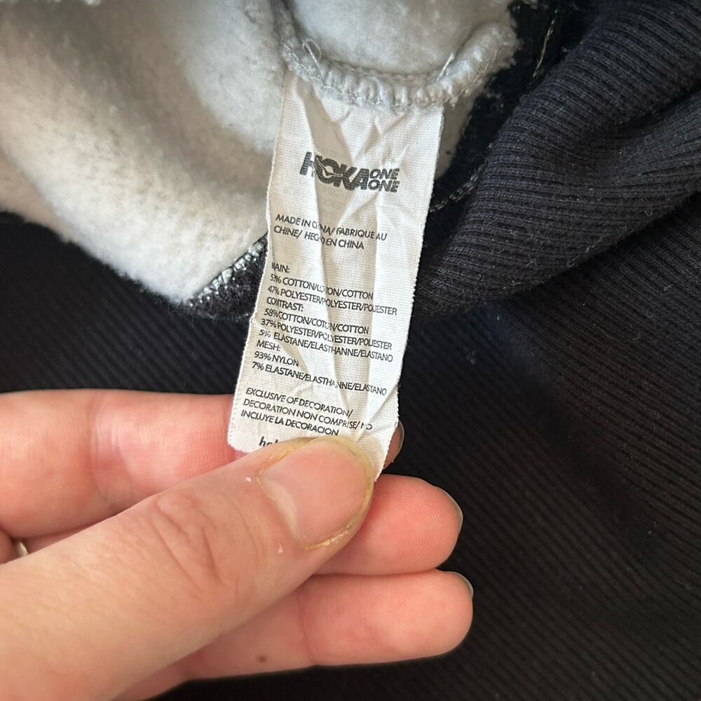 Hoka One One Women’s Large Gray Pullover Brushed French Terry Scuba Hoodie - Picture 8 of 9
